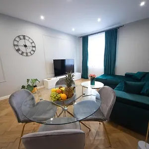 Kotlarska Apartment